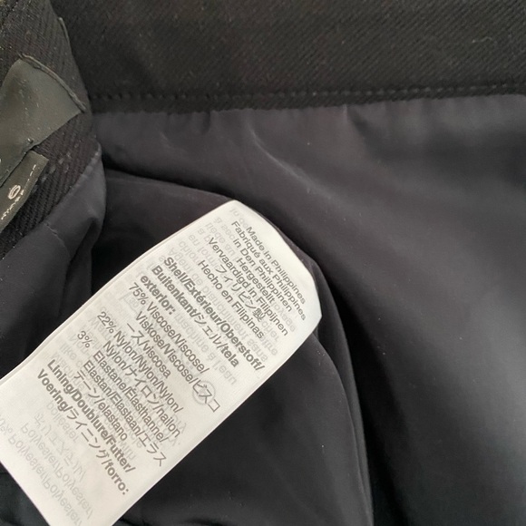 J. Crew 365 Stretch Black Pencil Skirt, Lined, Size 6 - Picture 4 of 4